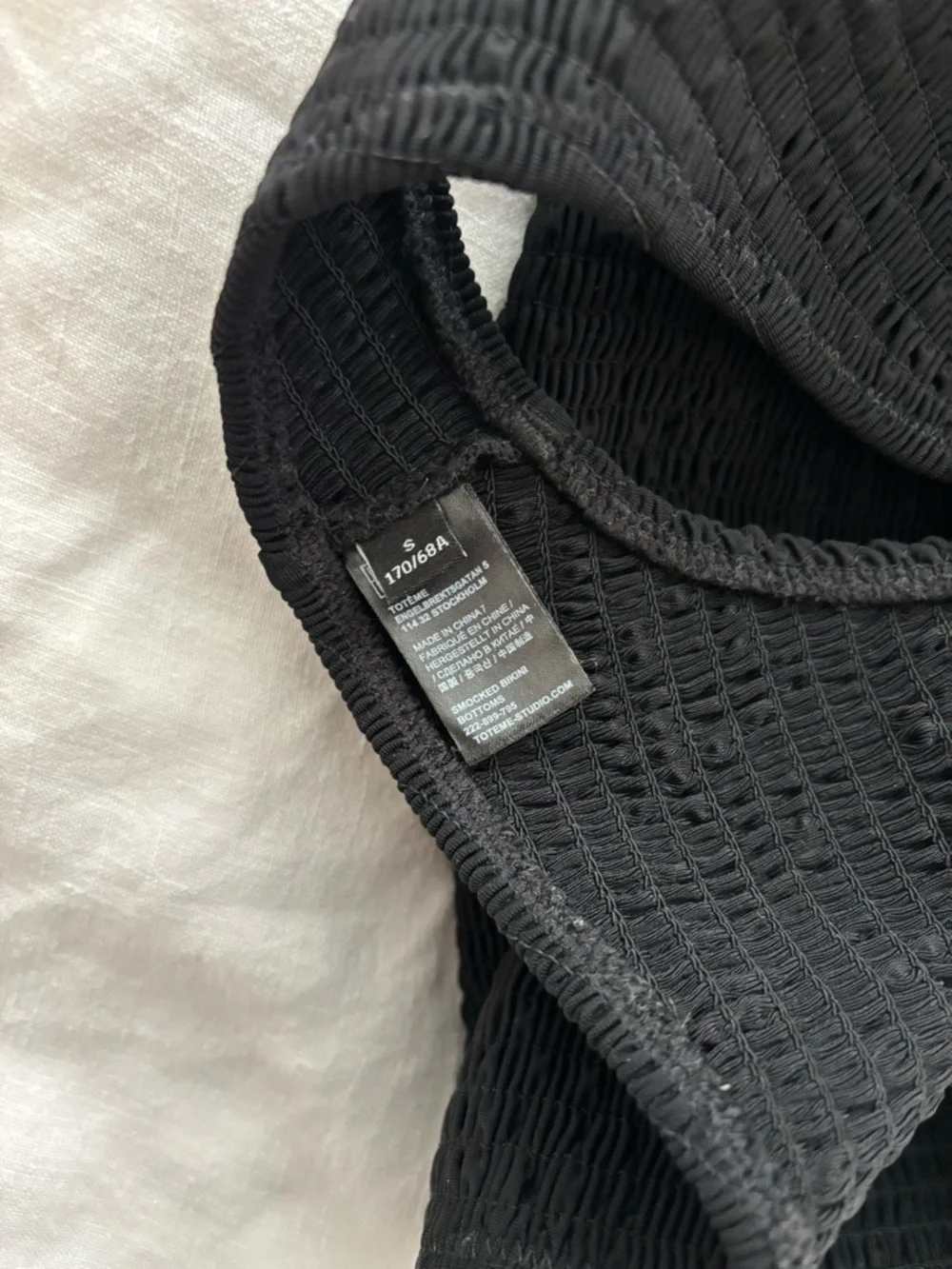 Toteme Smocked Black Bikini - Picture 5 of 7